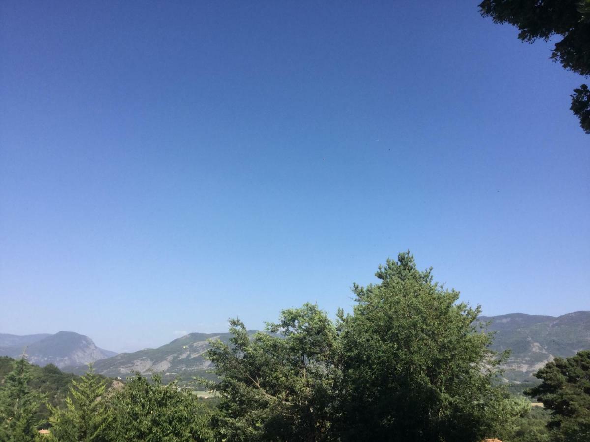 Gite Le Tilleul 1* Fouillouse Bagian luar foto
